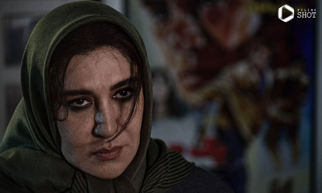 نسیم ادبی در فیلم شاه نقش