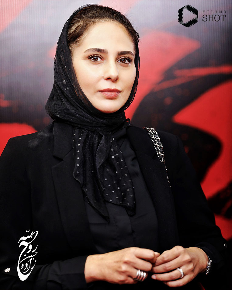 رعنا آزادی ور در اکران مردمی و افتتاحیه زخم کاری 2