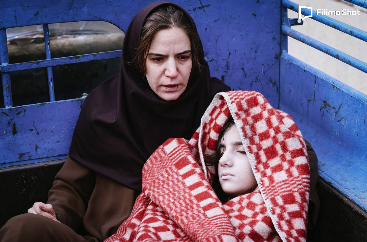 ستاره پسیانی در فیلم اردوبهشت