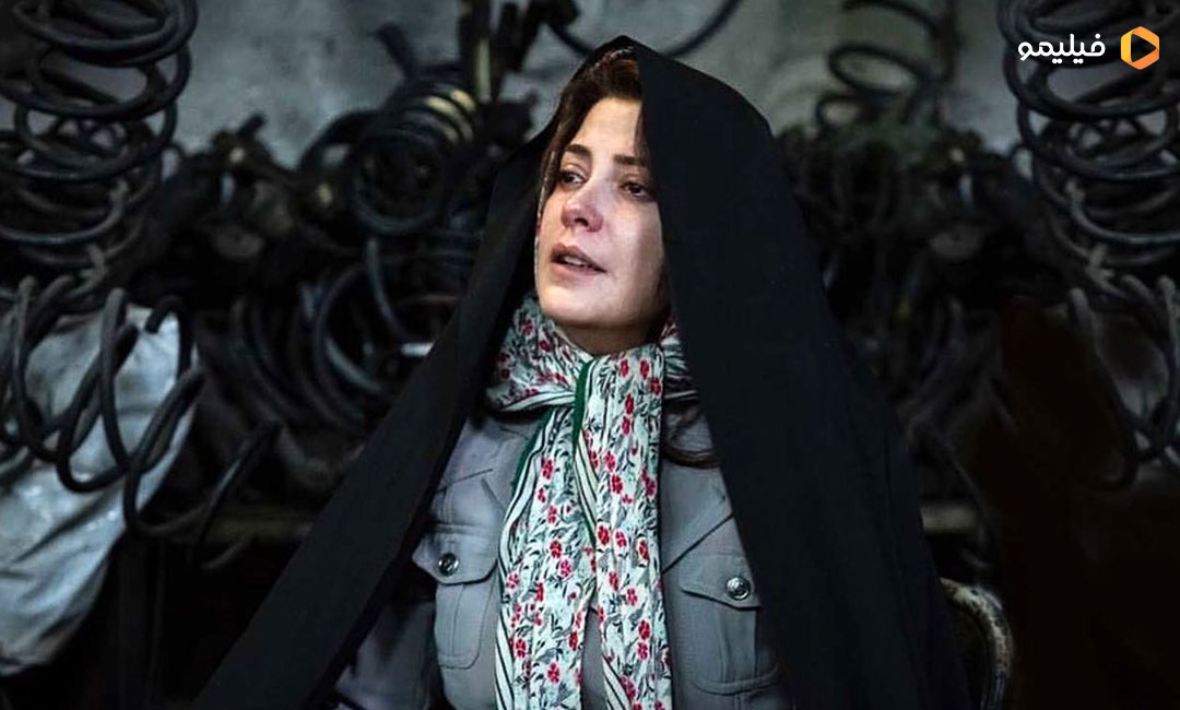 طناز طباطبایی در فیلم شنای پروانه