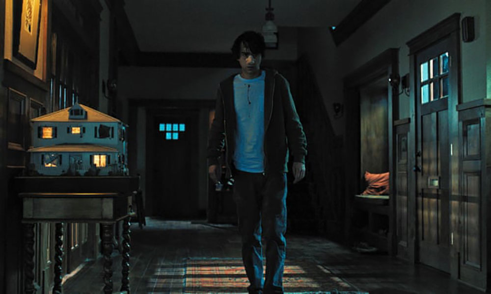 تحلیل فیلم انگل