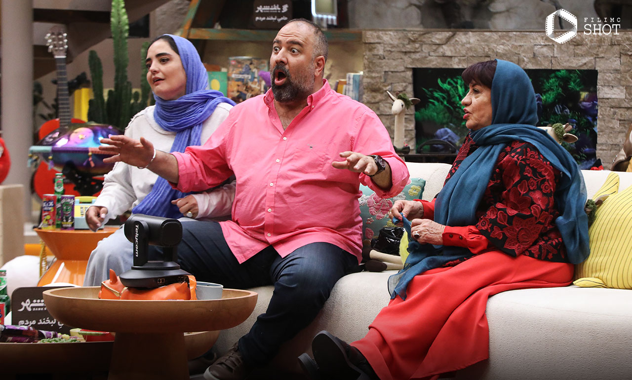 علی اوجی و نرگس محمدی و ناهید مسلمی در قسمت آخر فصل هفتم سریال جوکر 2 