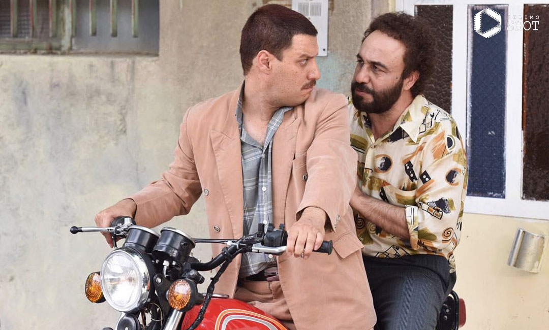 جواد عزتی و رضا عطاران در فیلم هزارپا