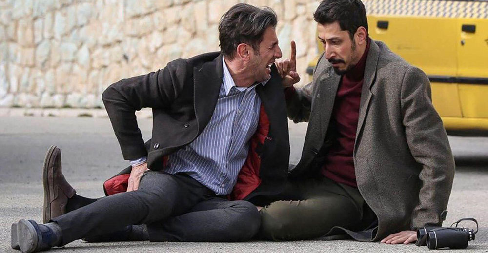 فیلم چشم و گوش بسته
