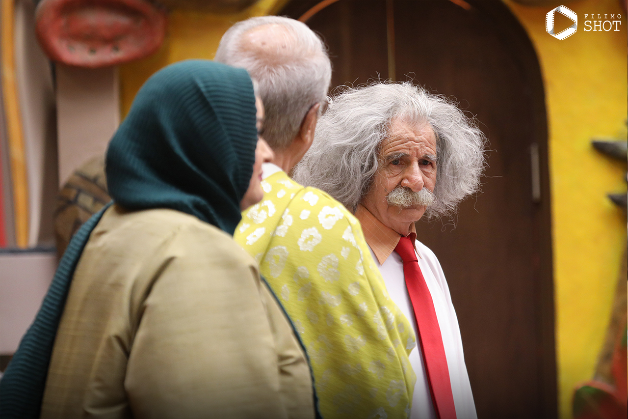 عین الله دریایی و نعیمه نظام دوست و رضا نیکخواه در قسمت دوم فصل چهارم جوکر2