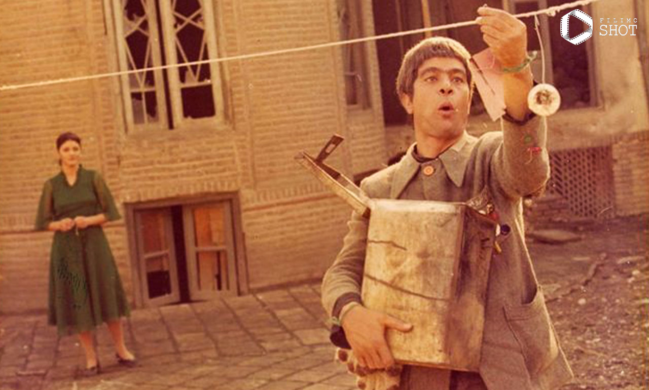 بهروز وثوقی در نمایی از فیلم سوته دلان