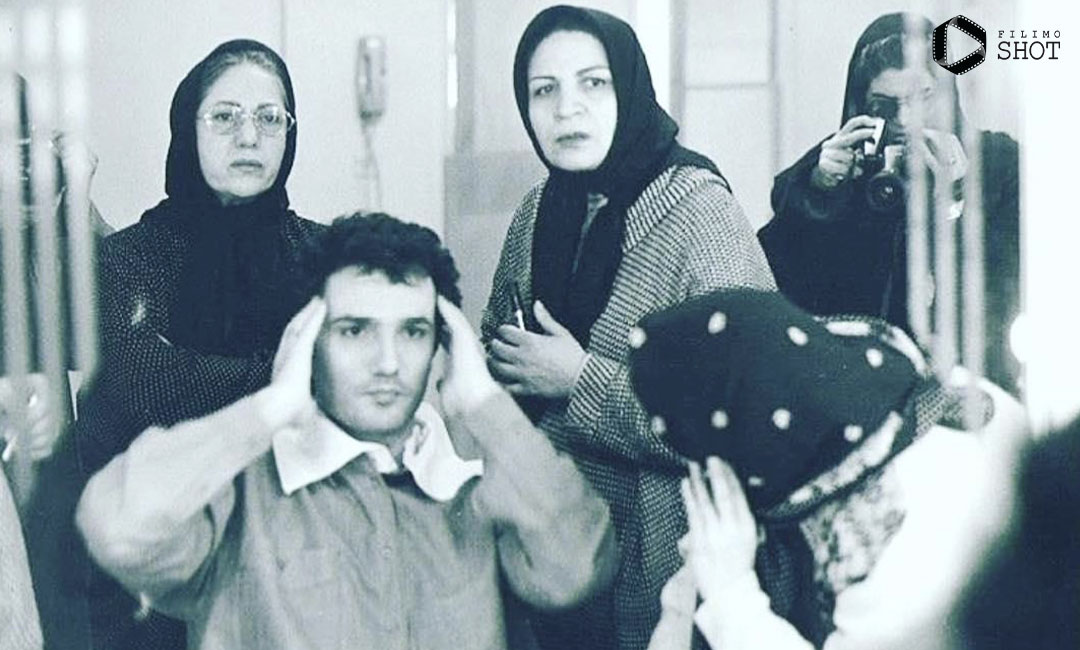 رخشان بنی‌اعتماد و محمدرضا فروتن در پشت‌صحنه فیلم زیر پوست شهر، 1379