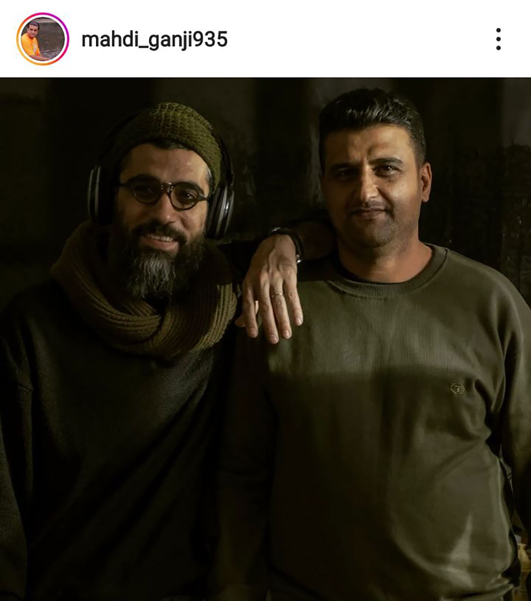 محمد گنجی به همراه محمد کارت کارگردان سریال یاغی 