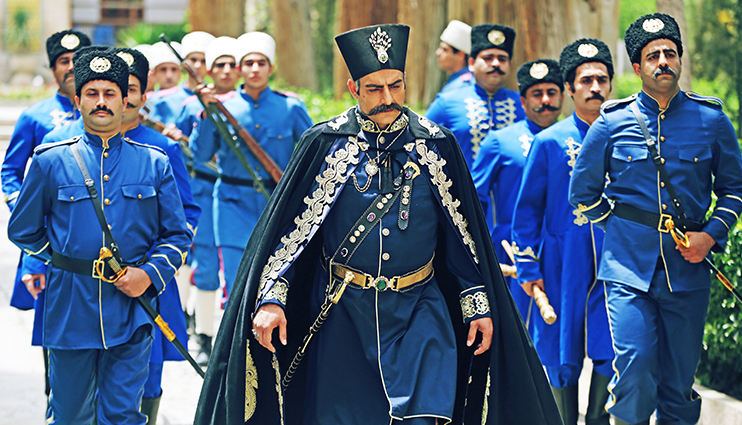 حامد کمیلی در نمایی از قسمت اول سریال قبله عالم