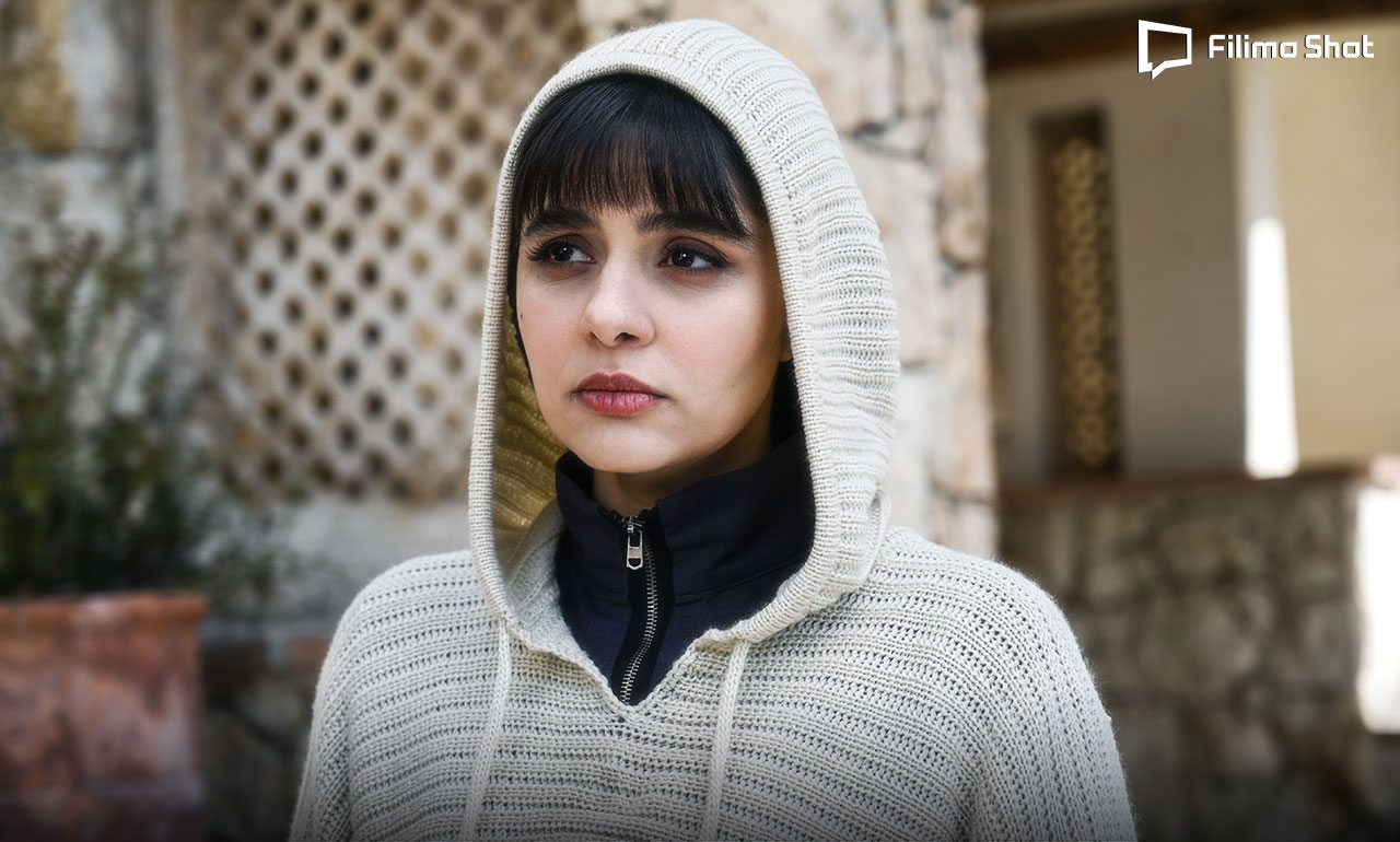 مینو آزرمگین در سریال هزار و یک شب 