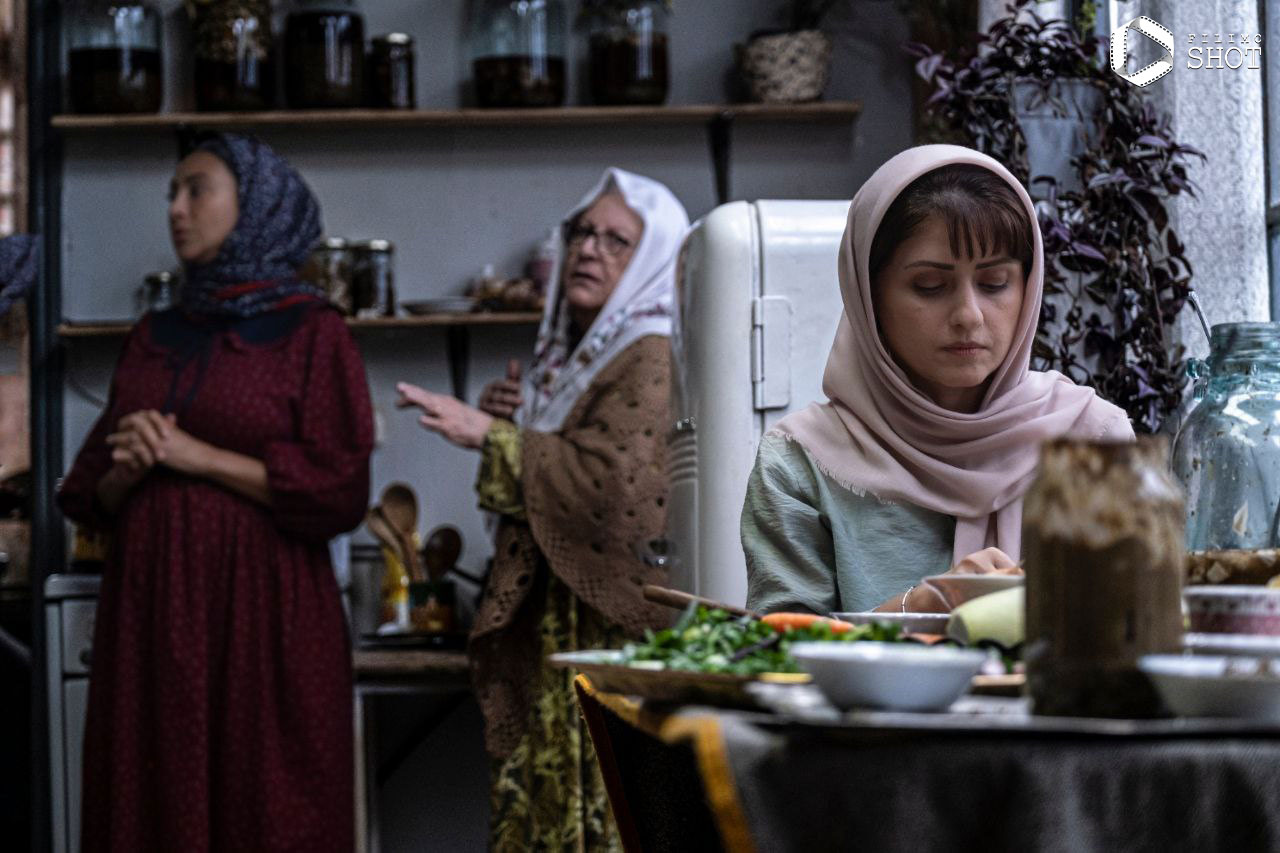 فیلم عزیز 
