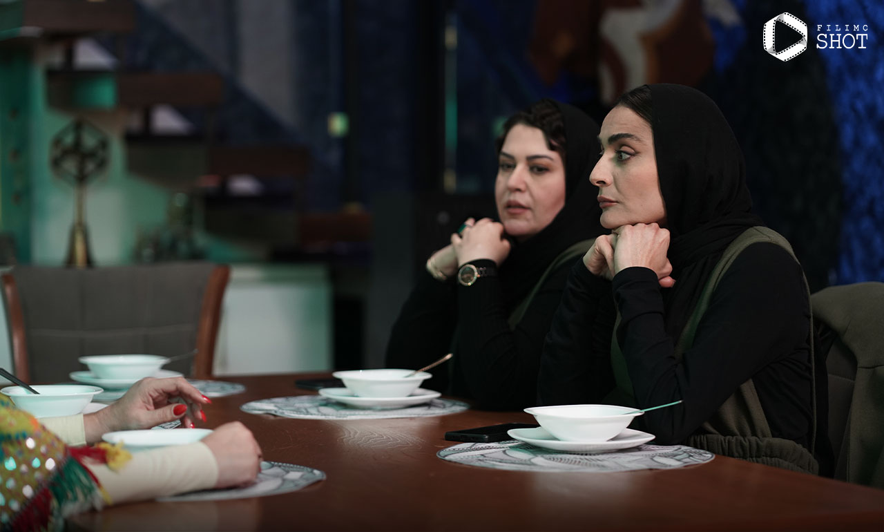 السا فیروز آذر و گیتی قاسمی در برنامه شام ایرانی