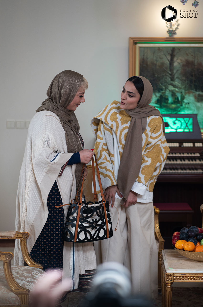 السا فیروز آذر در برنامه شام ایرانی