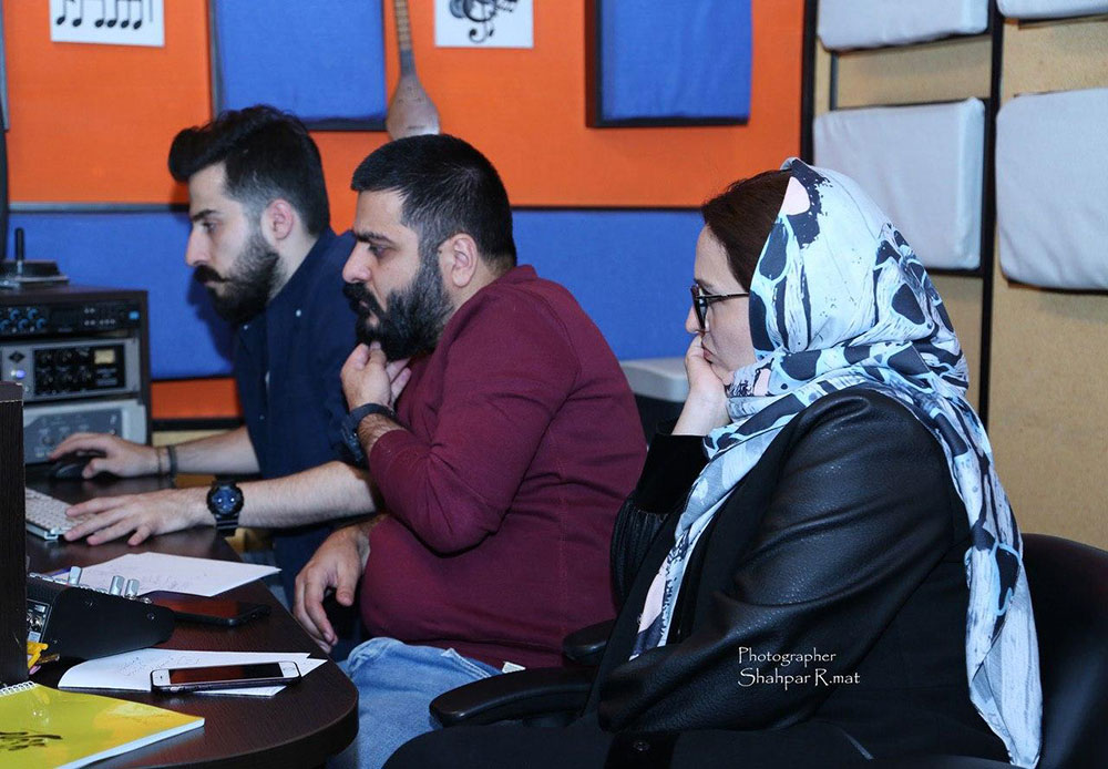 گفتگو با گلاره عباسی