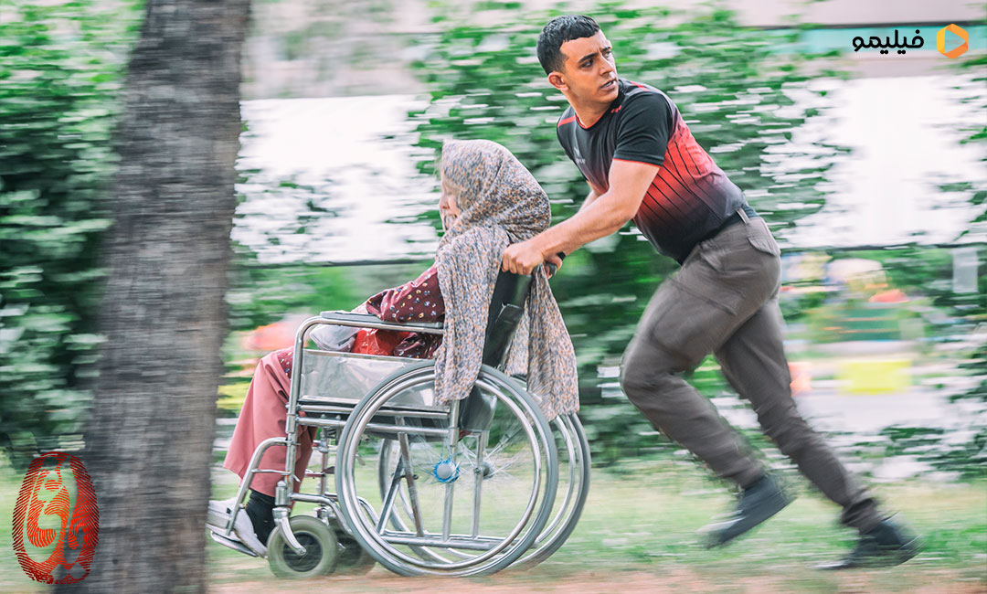 آتش معرکه بالاست مبادا که تو را