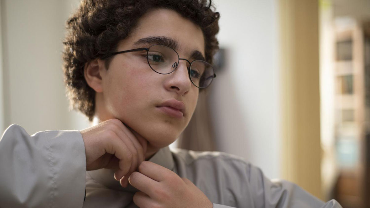 نقد و بررسی فیلم «احمد جوان»