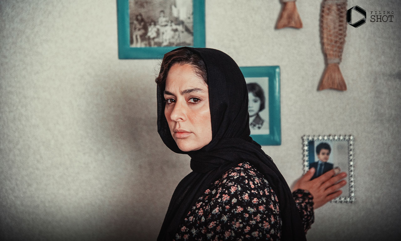 معرفی و اطلاعات فیلم در آغوش درخت